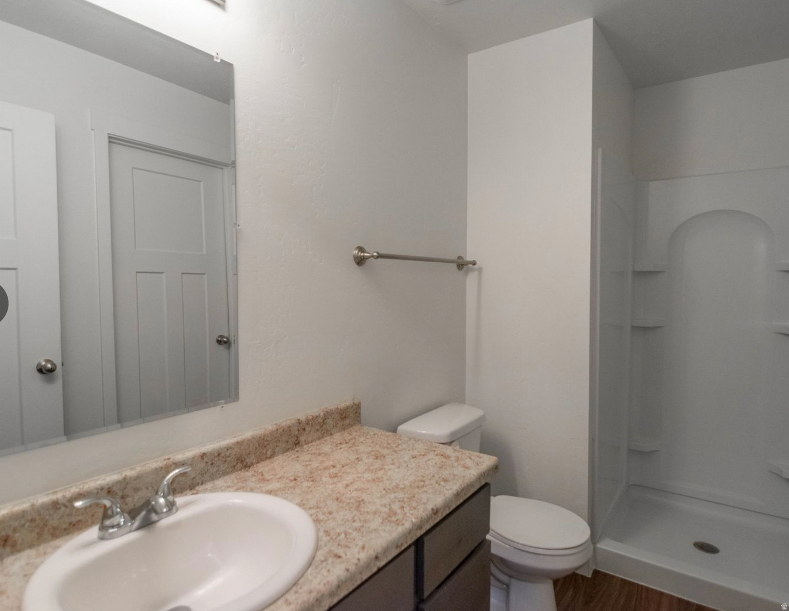 PORTERS CROSSING - Residential Income