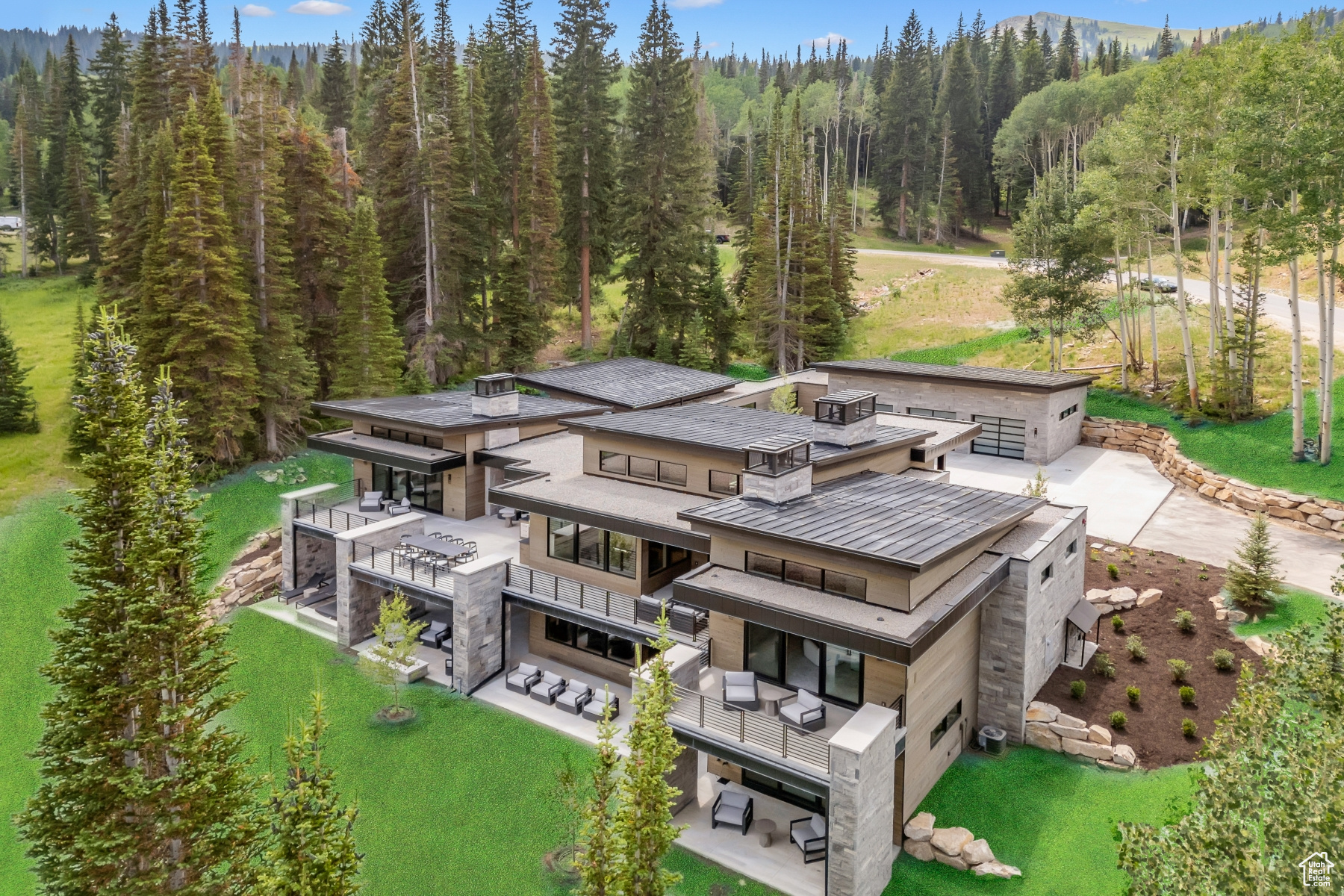 COLONY AT WHITE PINE CANYON - Residential