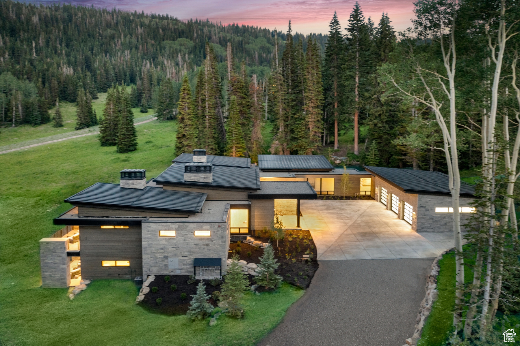 COLONY AT WHITE PINE CANYON - Residential