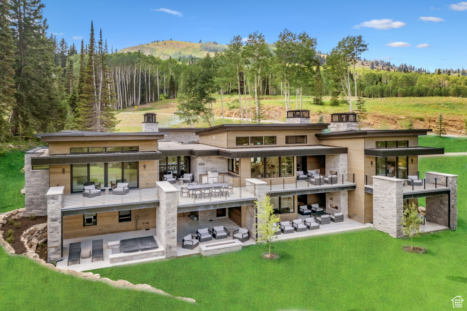 COLONY AT WHITE PINE CANYON - Residential