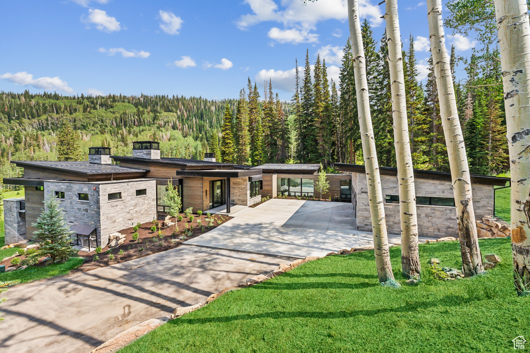 COLONY AT WHITE PINE CANYON - Residential