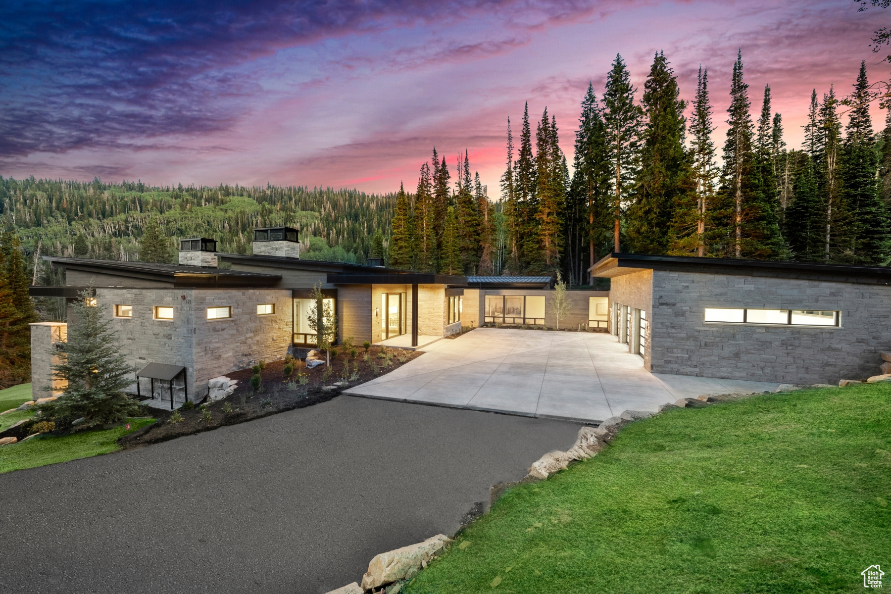 COLONY AT WHITE PINE CANYON - Residential