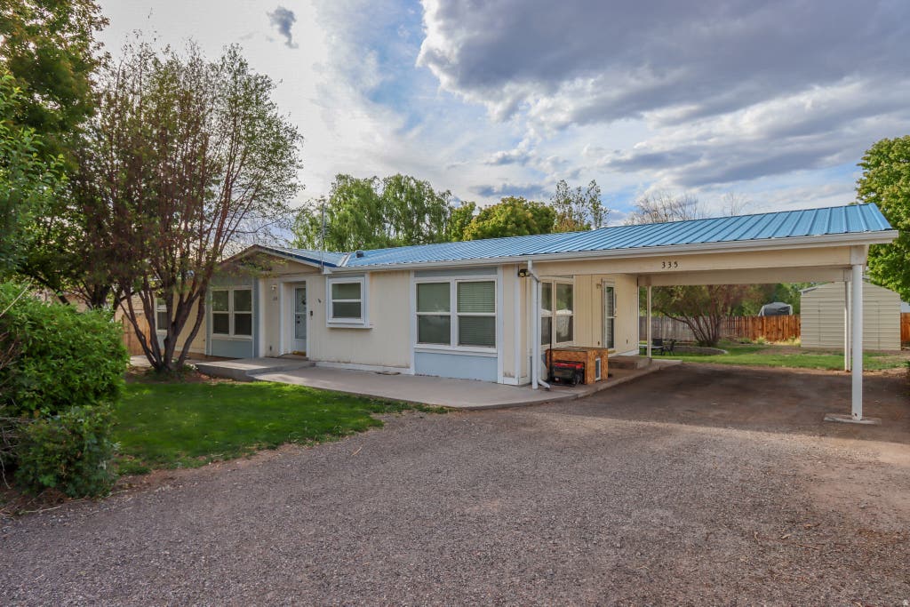 Photo of 335 E 100 N, Monroe, UT 84754 (MLS # 2163509)