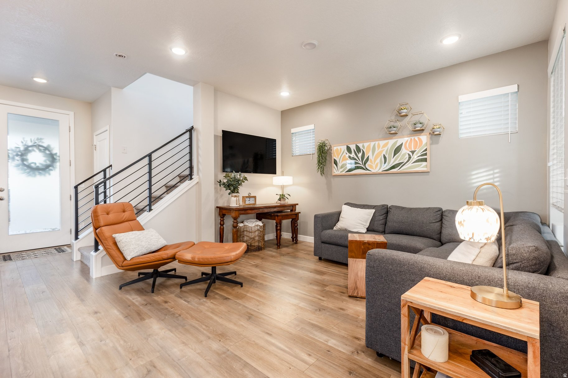 DAYBREAK - Residential