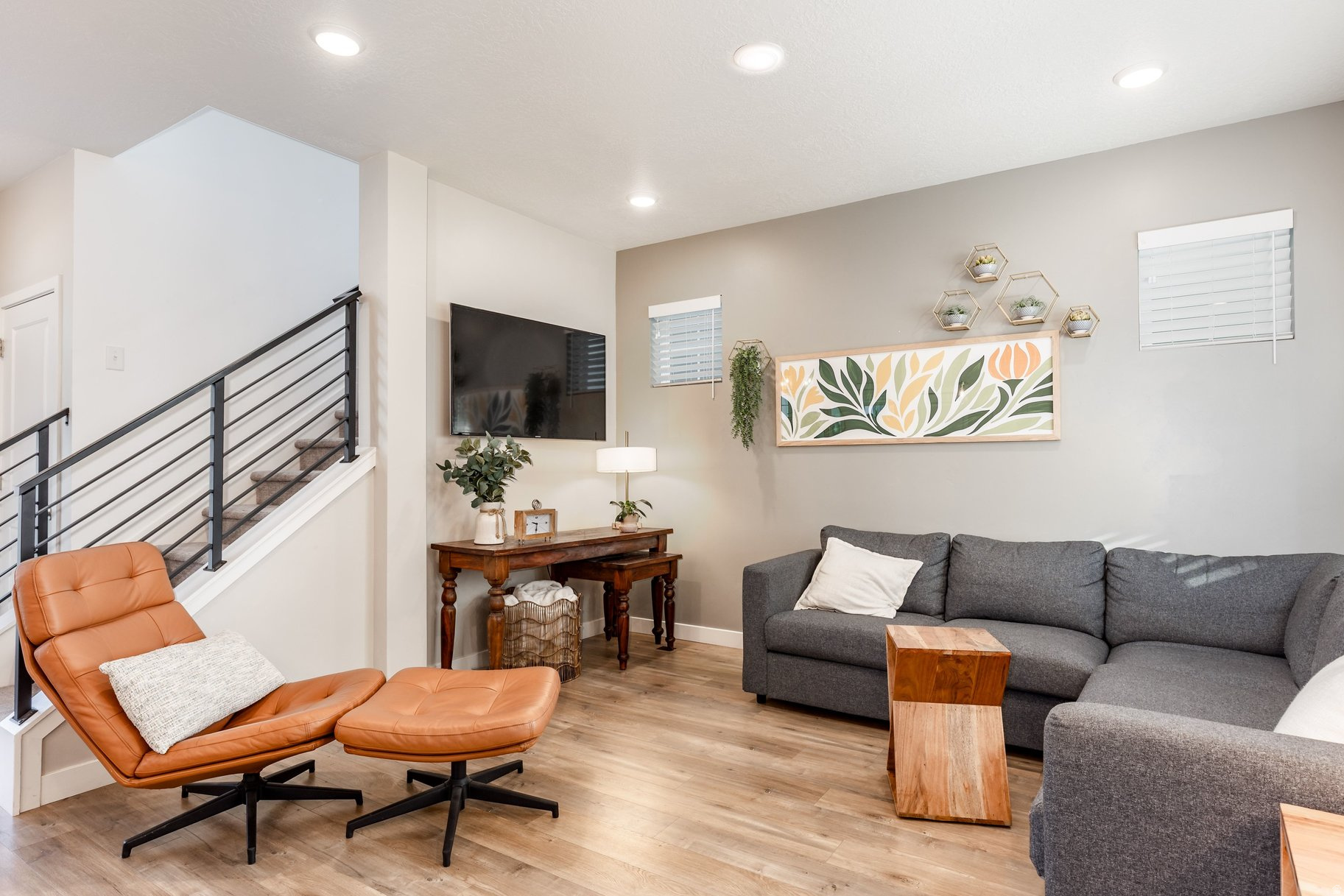 DAYBREAK - Residential