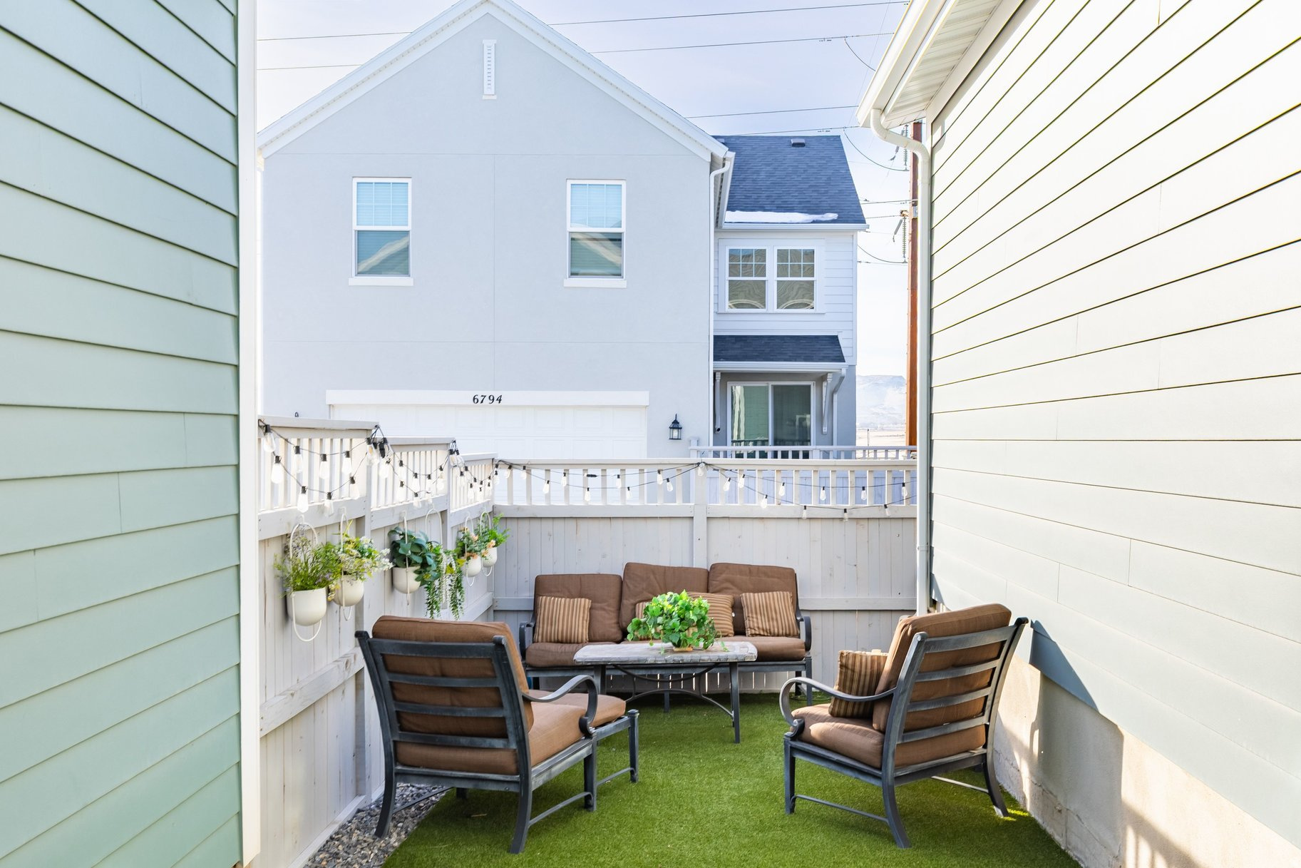 DAYBREAK - Residential