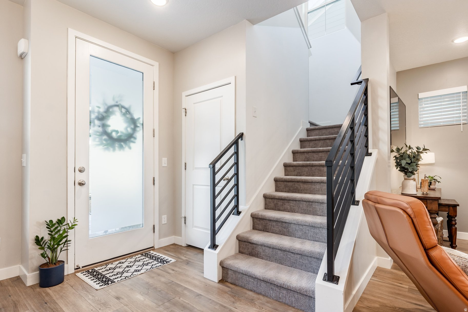 DAYBREAK - Residential