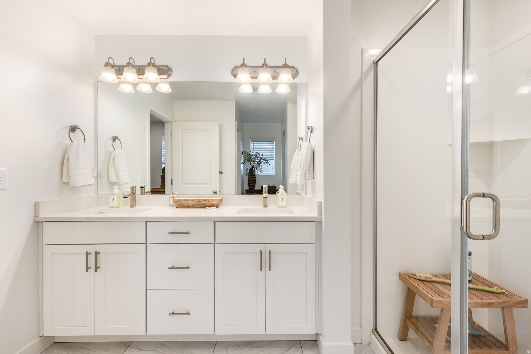 DAYBREAK - Residential