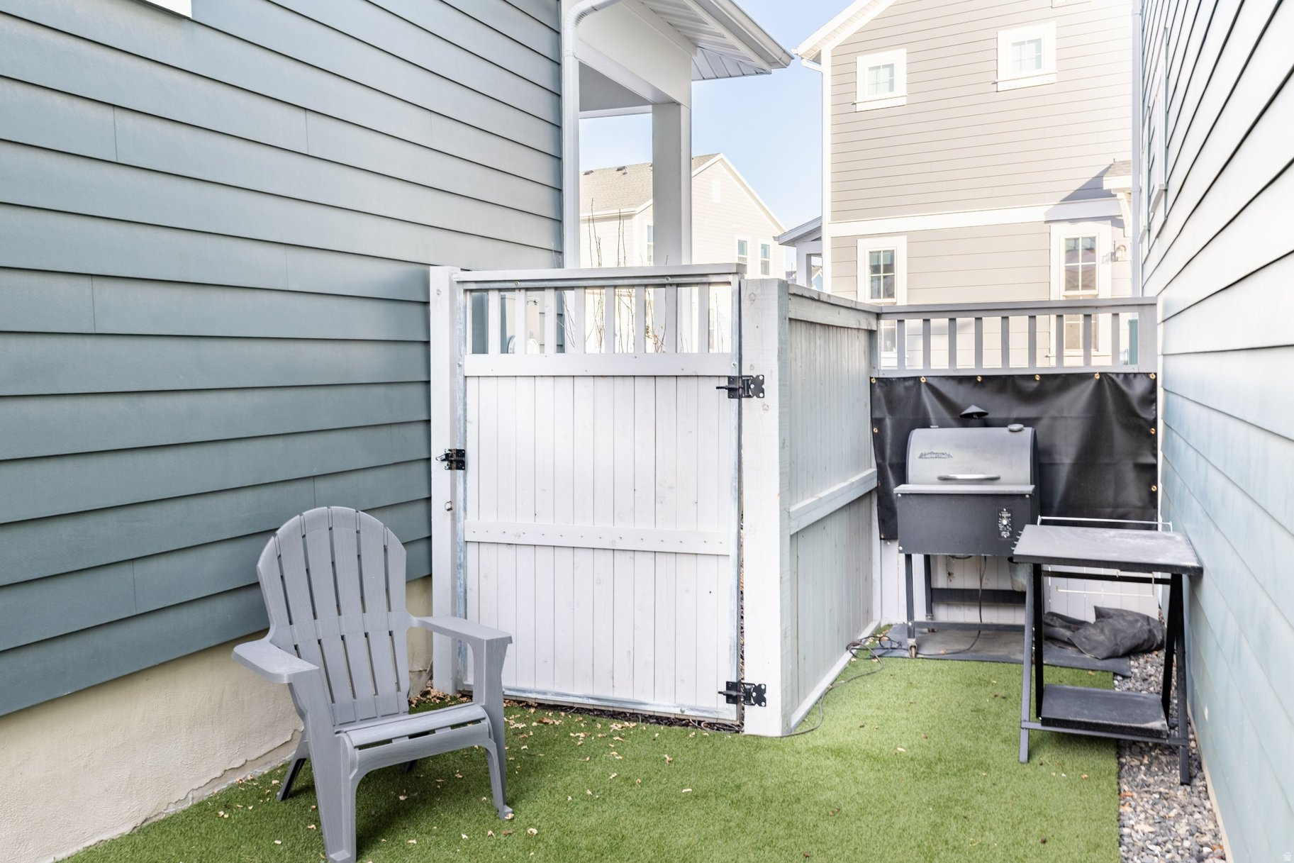 DAYBREAK - Residential