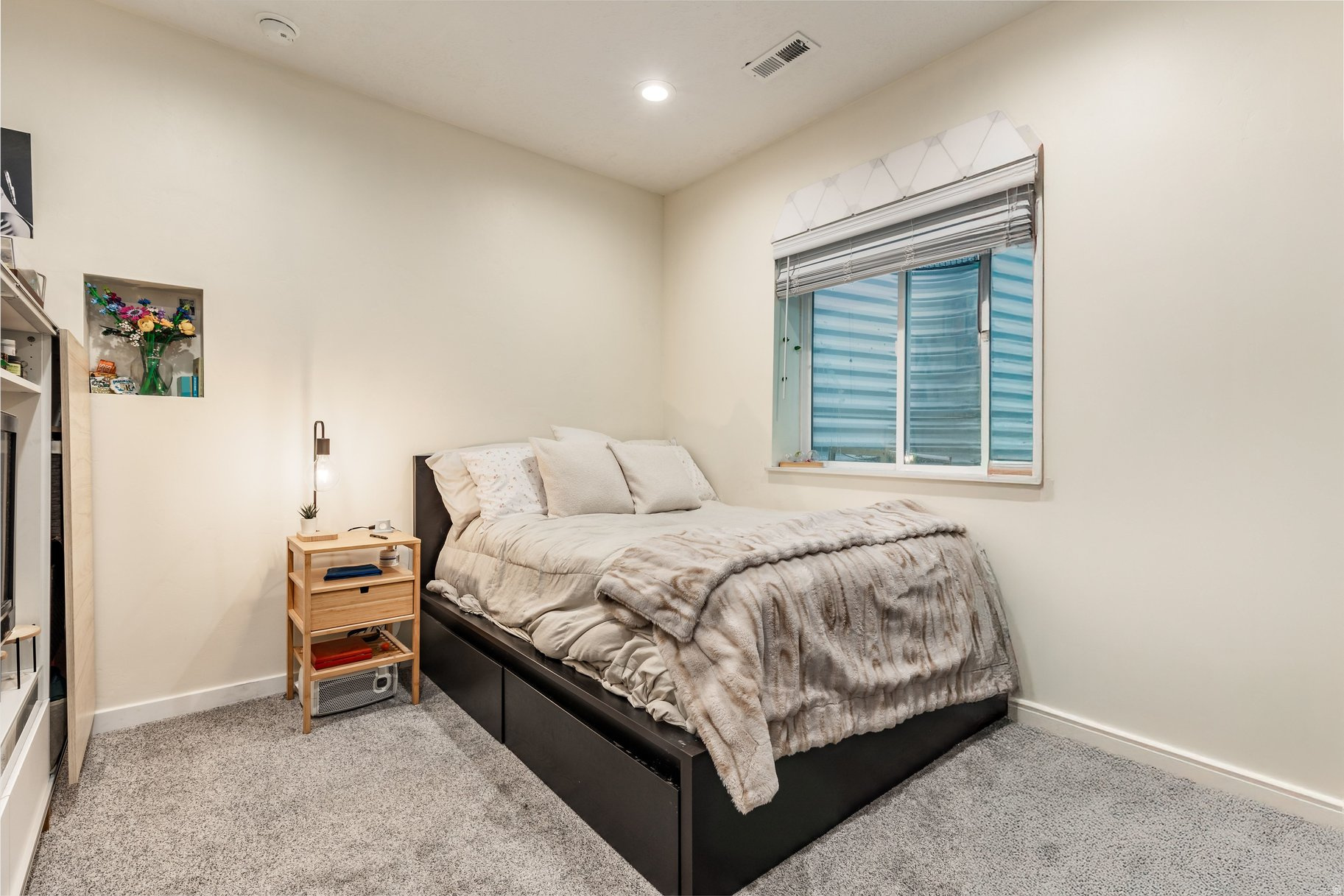 DAYBREAK - Residential