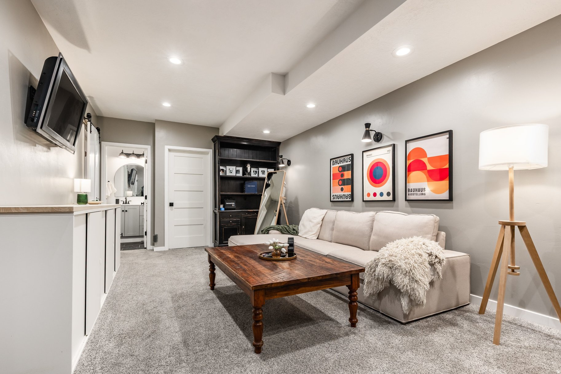 DAYBREAK - Residential