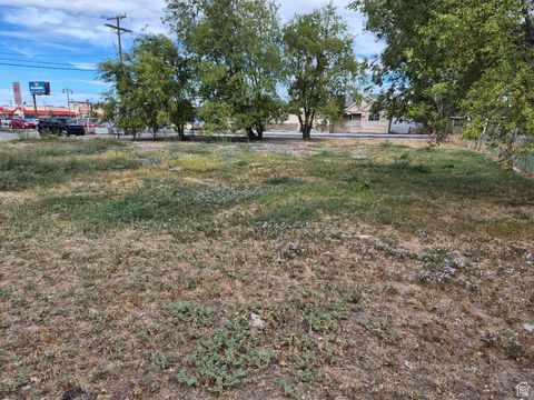 Tiny photo for 116 E HELM AVE, South Salt Lake, UT 84115 (MLS # 2114366)