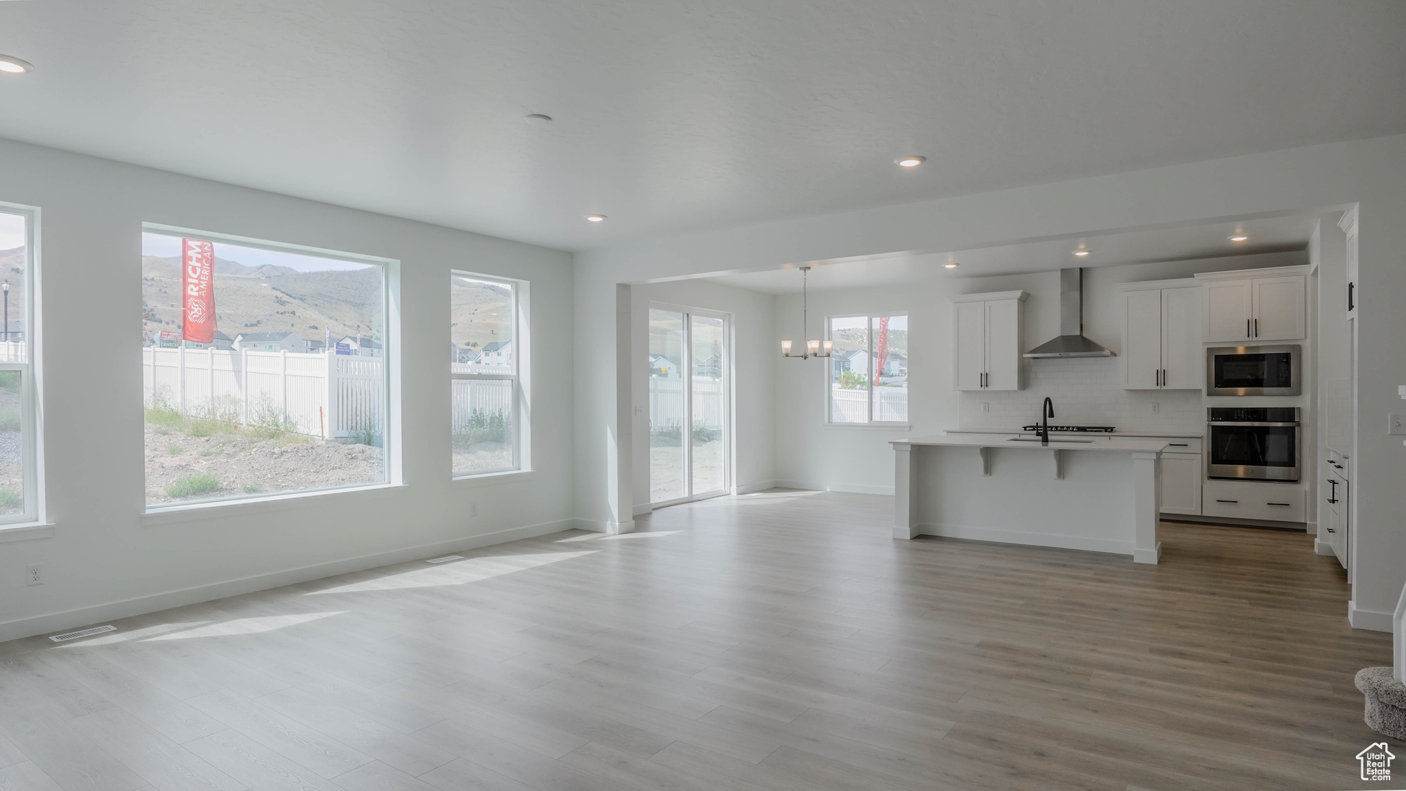 CANTON RIDGE - Residential