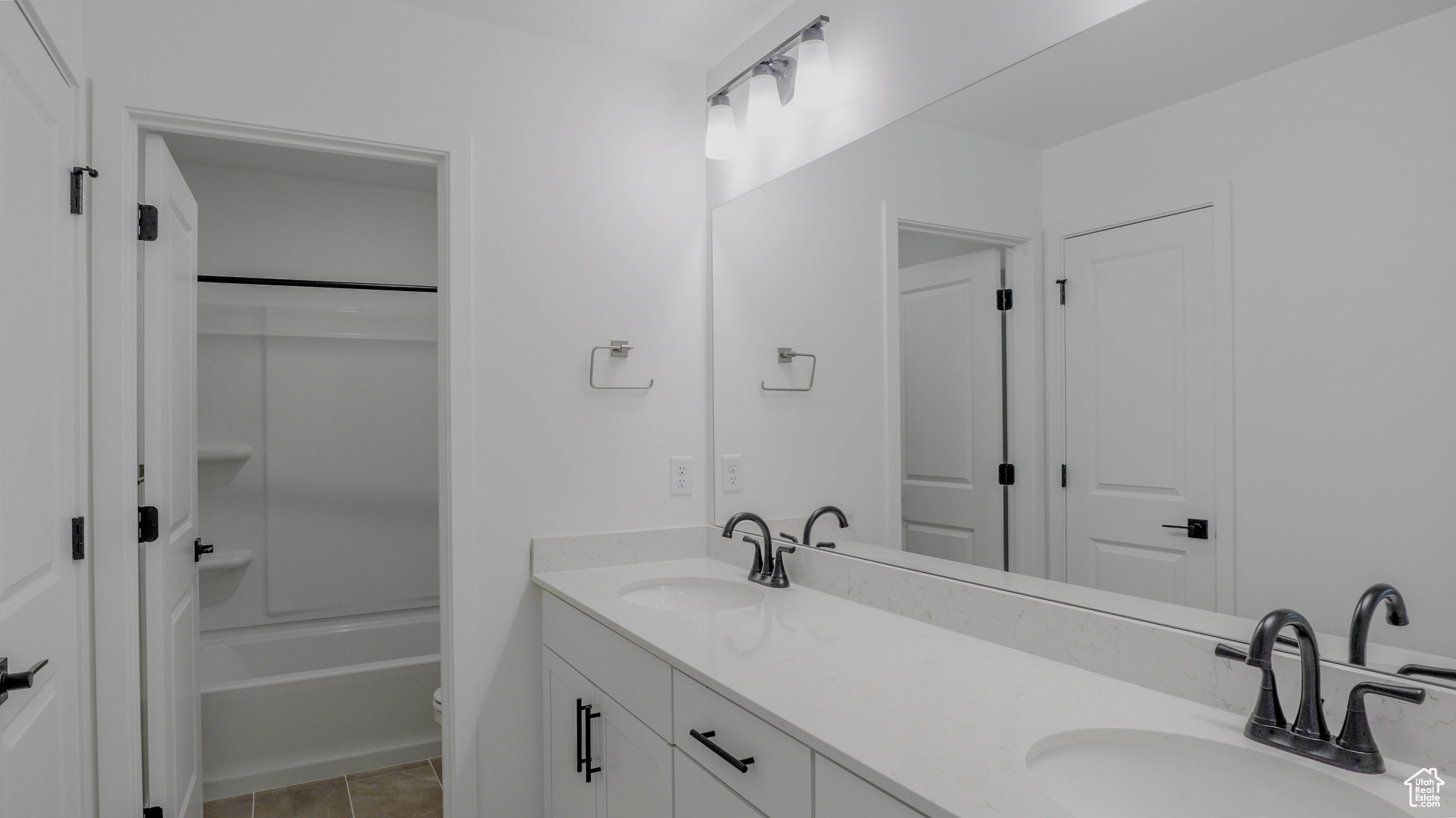 CANTON RIDGE - Residential