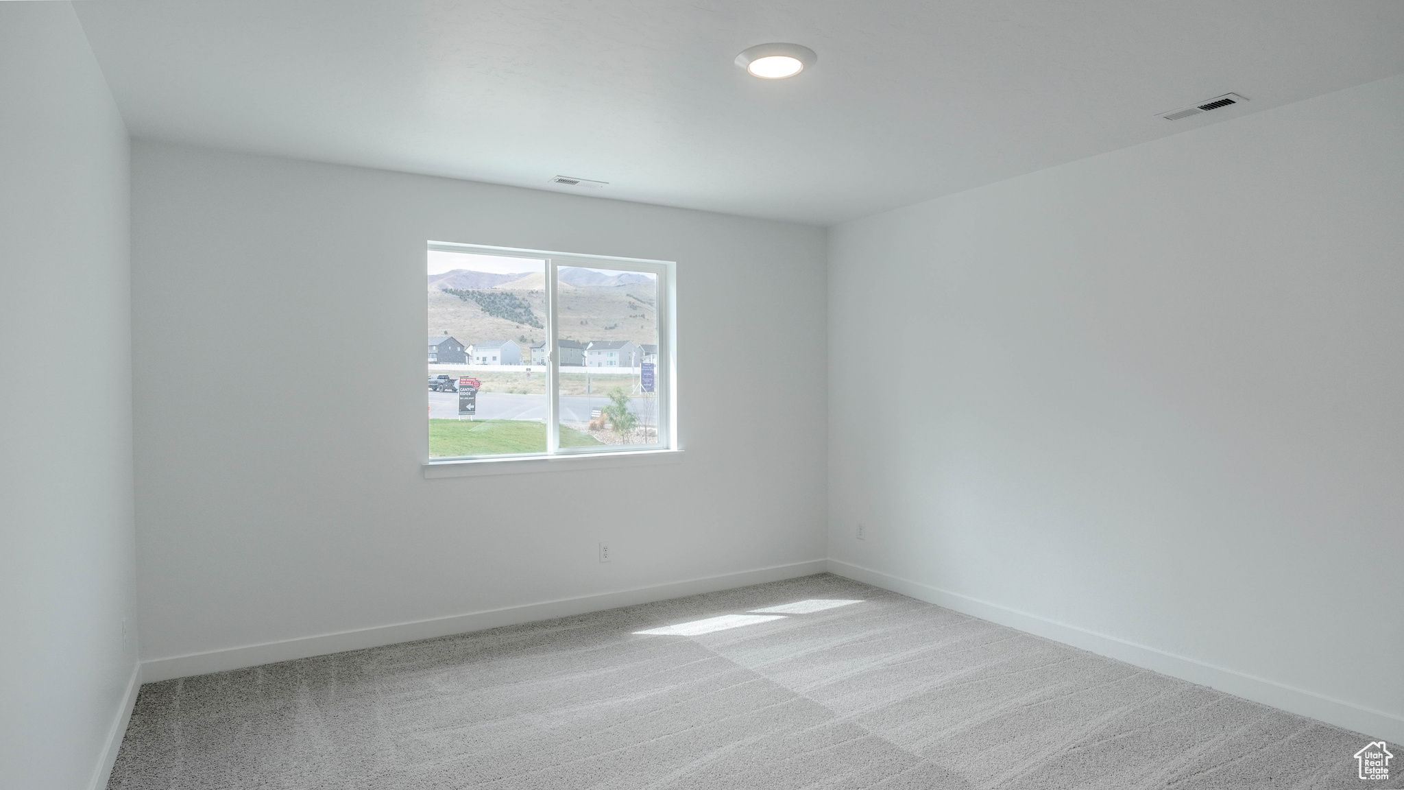 CANTON RIDGE - Residential