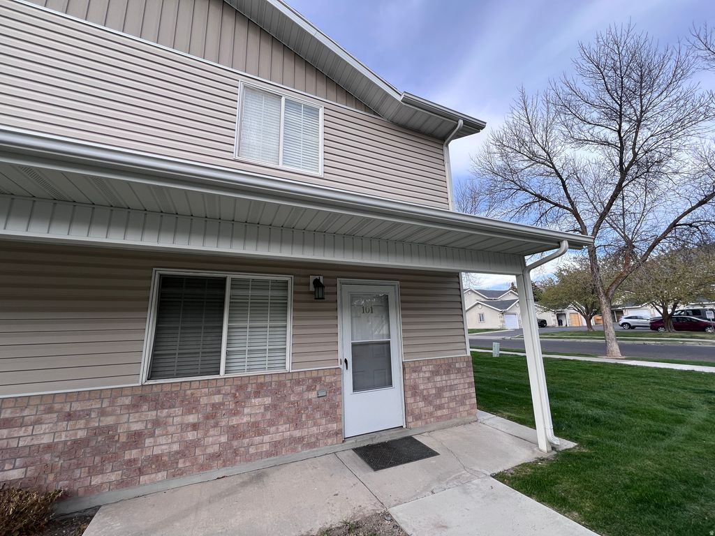 Photo of 101 W 1290 S, Logan, UT 84321 (MLS # 2148237)