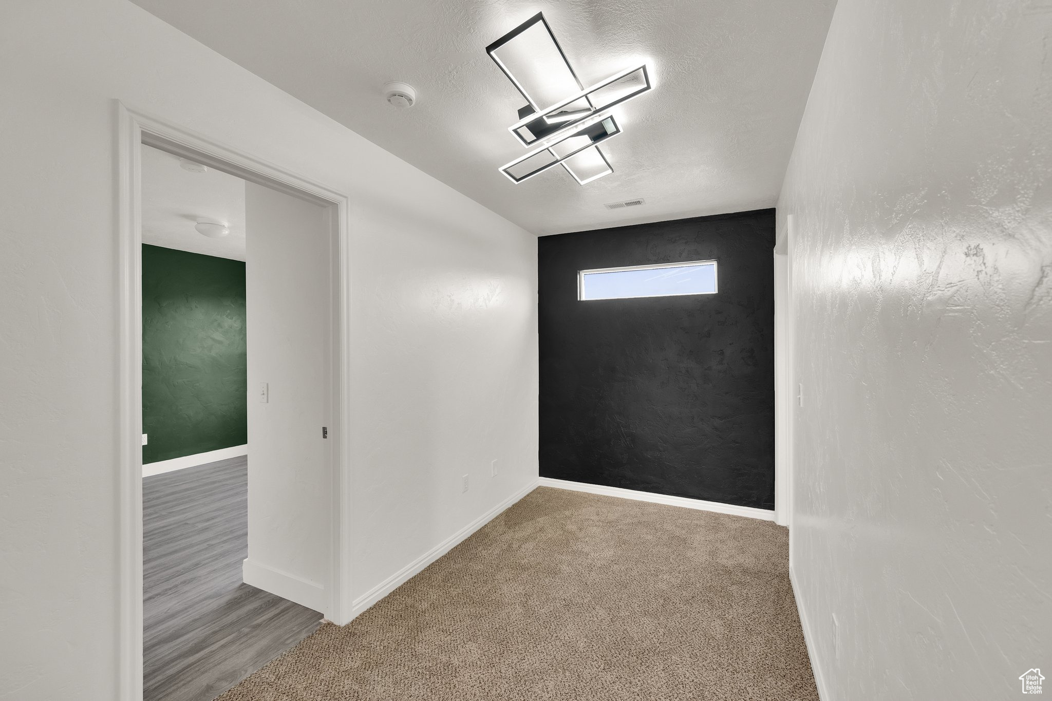 KENNEKUK AT RED HAWK RANCH R1-N13 15S - Residential