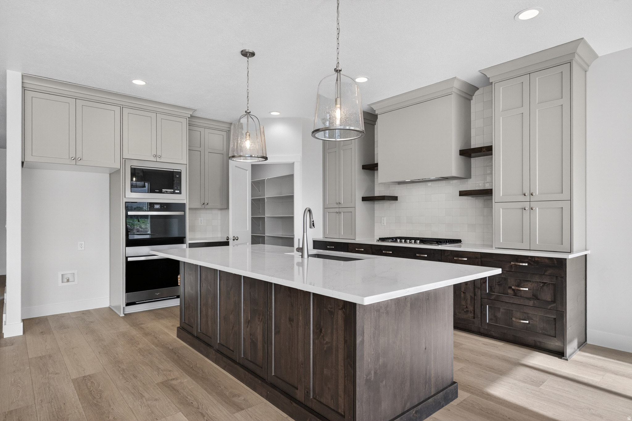 RIVERBEND FARMS - Residential