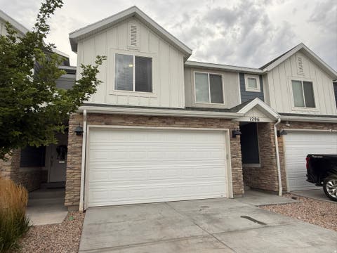 Photo of 1206 W HIDDEN SPRING DR, Santaquin, UT 84655 (MLS # 2178537)
