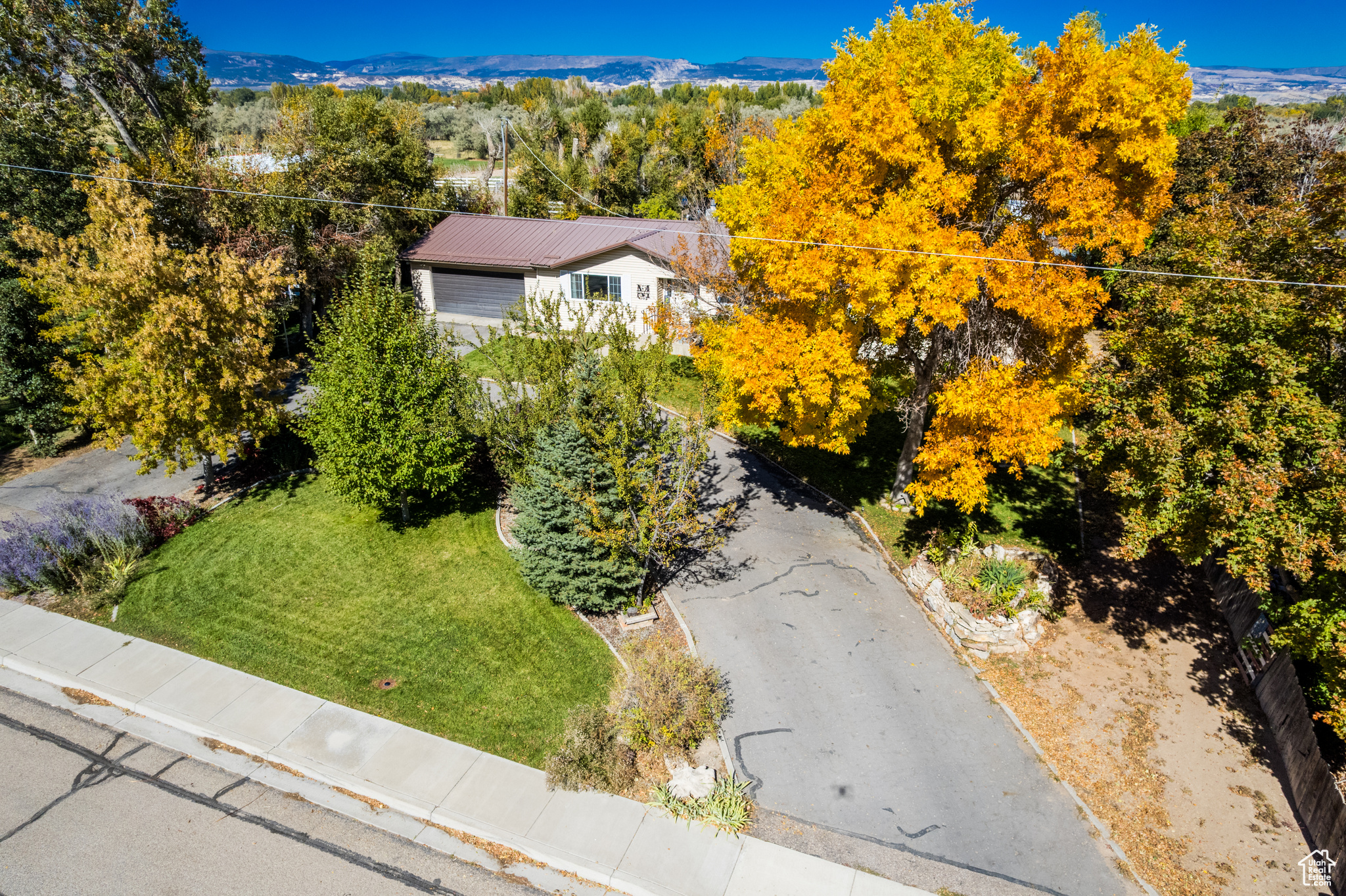 ROBBINWOOD ACRES SUBDIVISION NO 2 - Residential