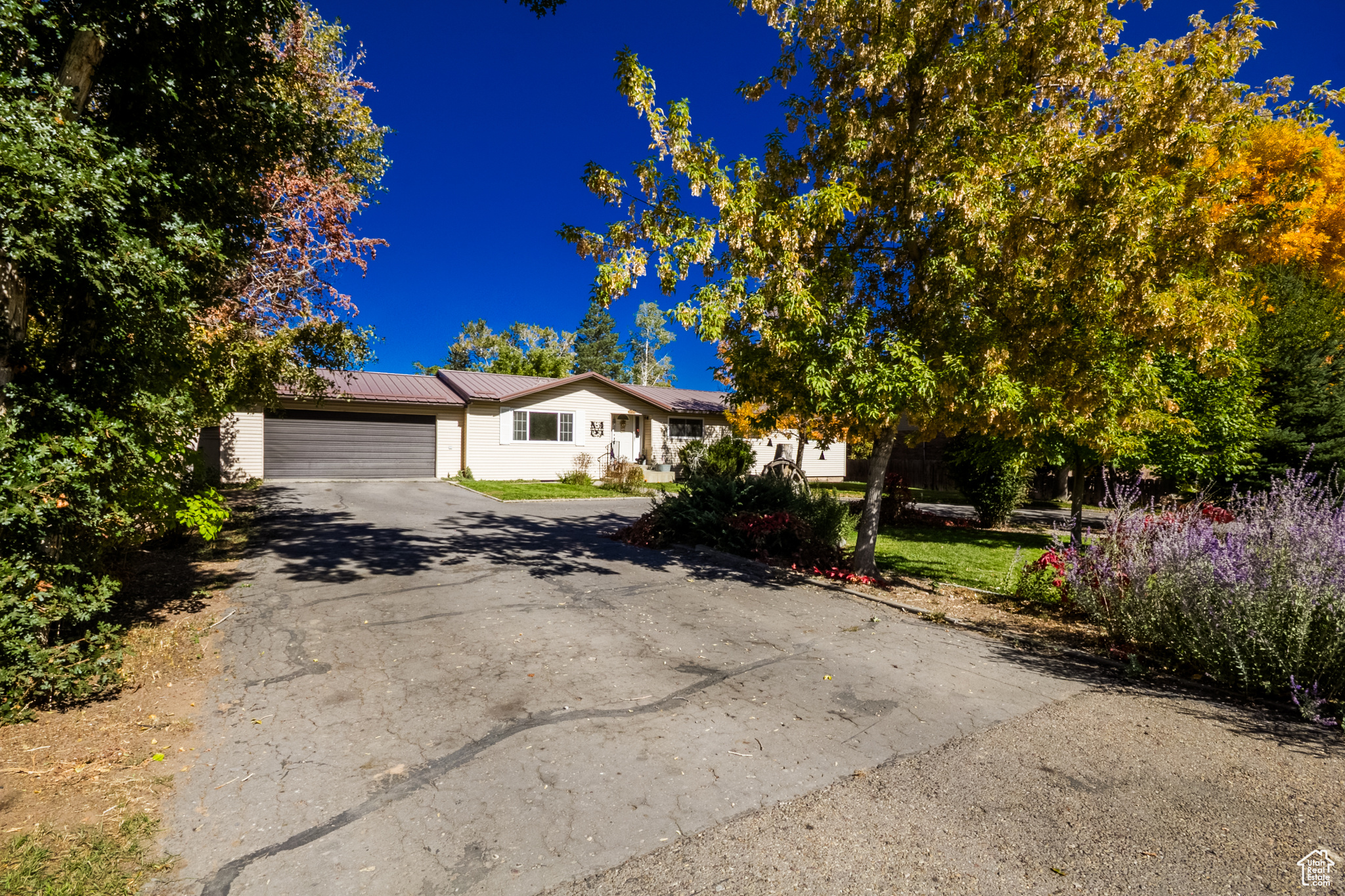 ROBBINWOOD ACRES SUBDIVISION NO 2 - Residential