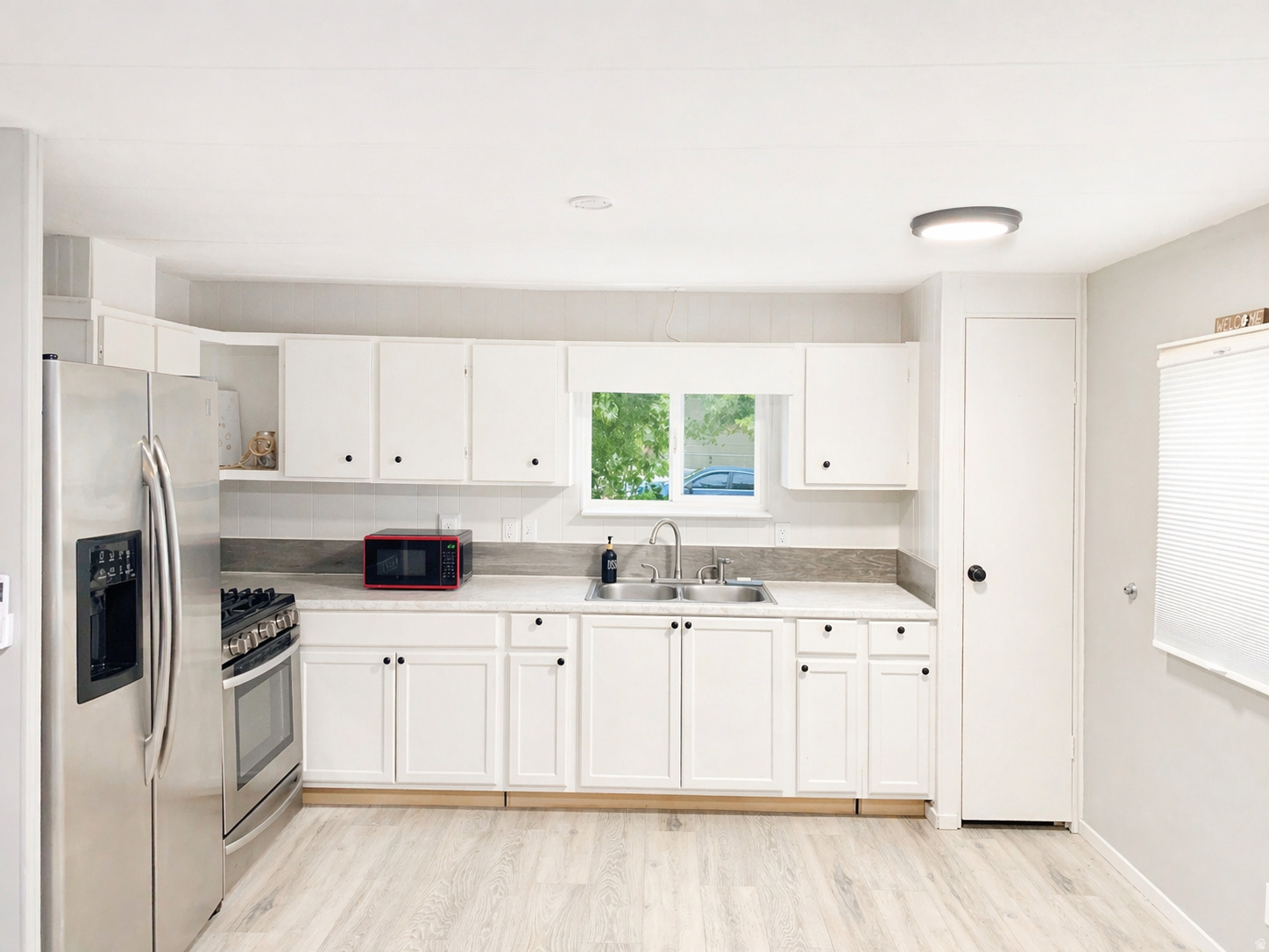 ORAL D & MINNIE E STOWELL - Residential