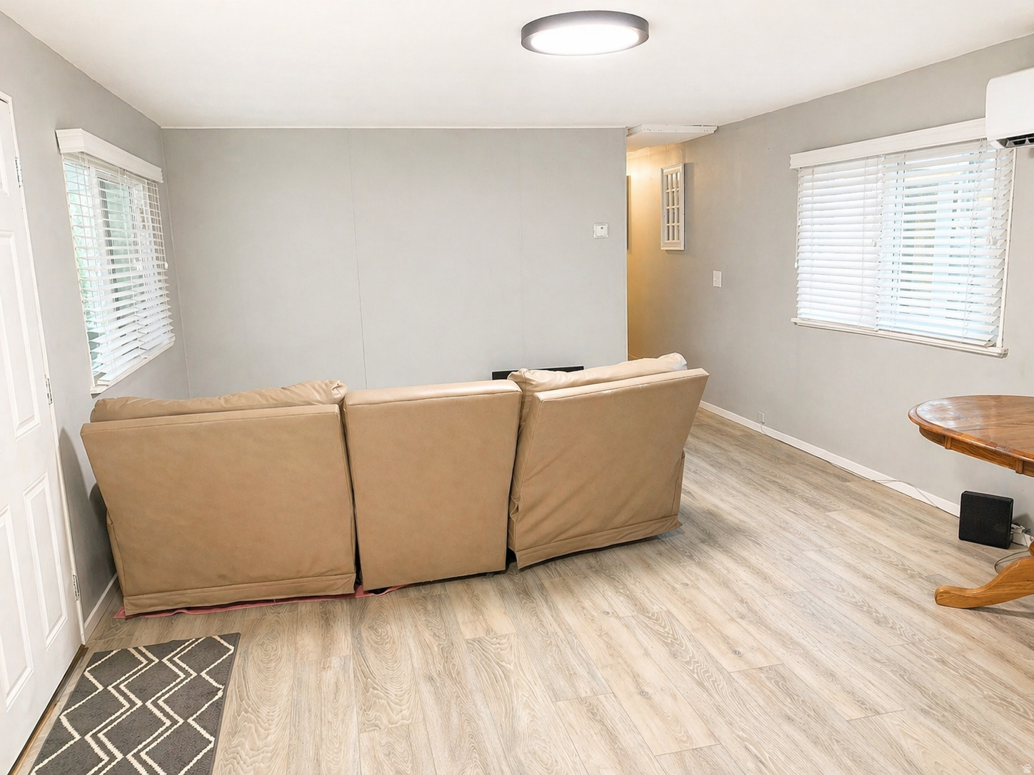 ORAL D & MINNIE E STOWELL - Residential