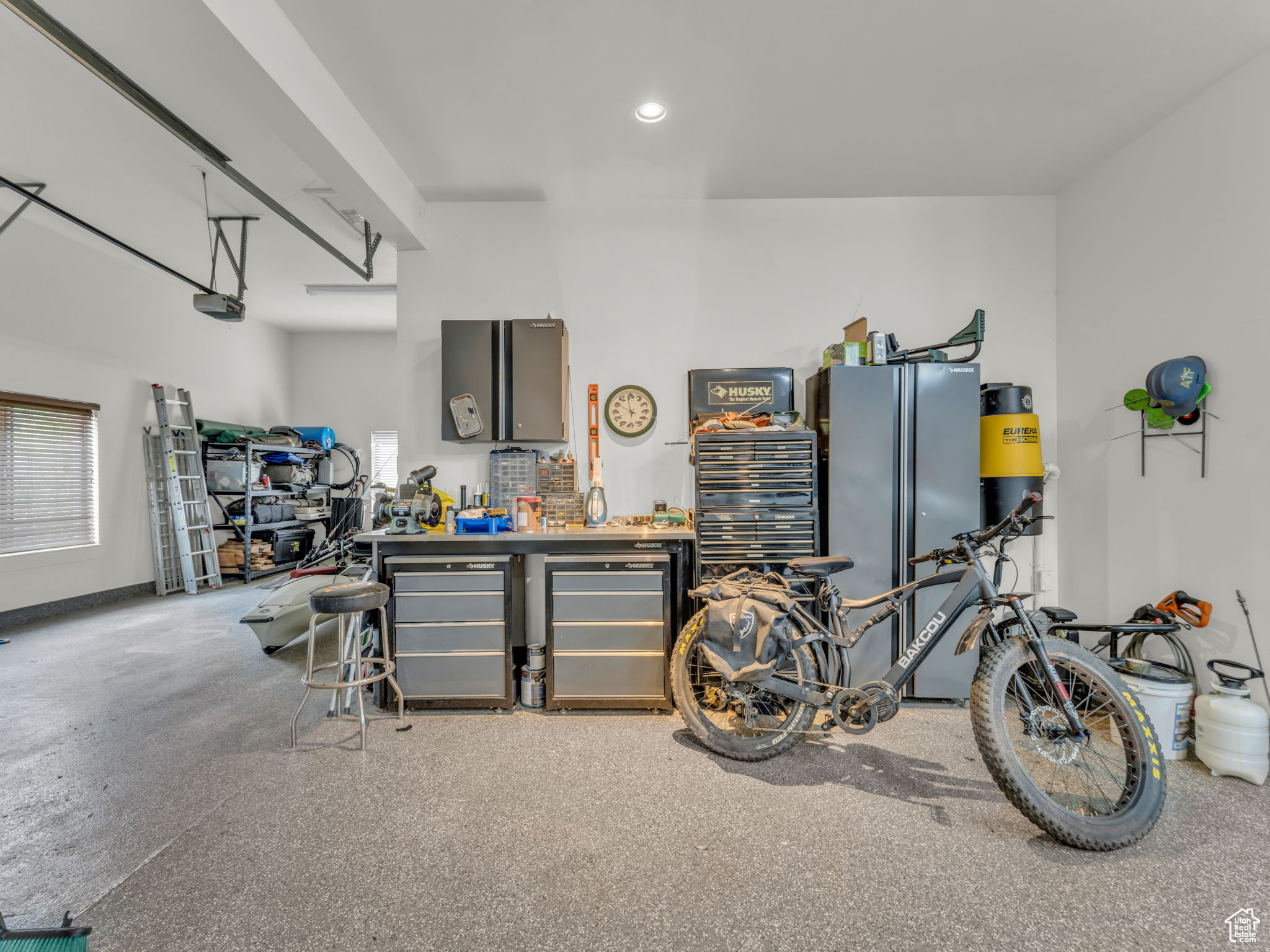 EAGLE CREST NO 3 AT SUNCREST - Residential