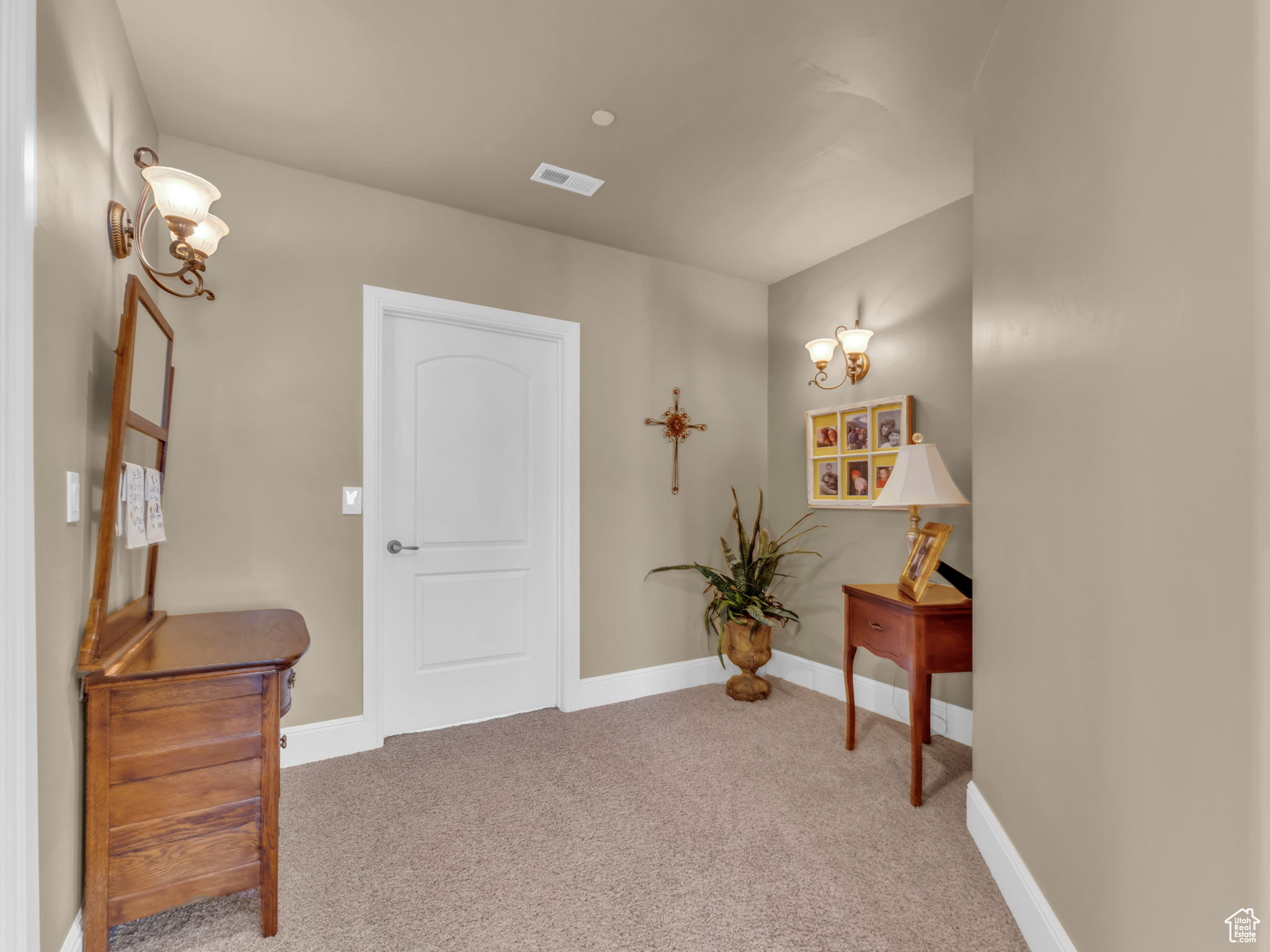 EAGLE CREST NO 3 AT SUNCREST - Residential