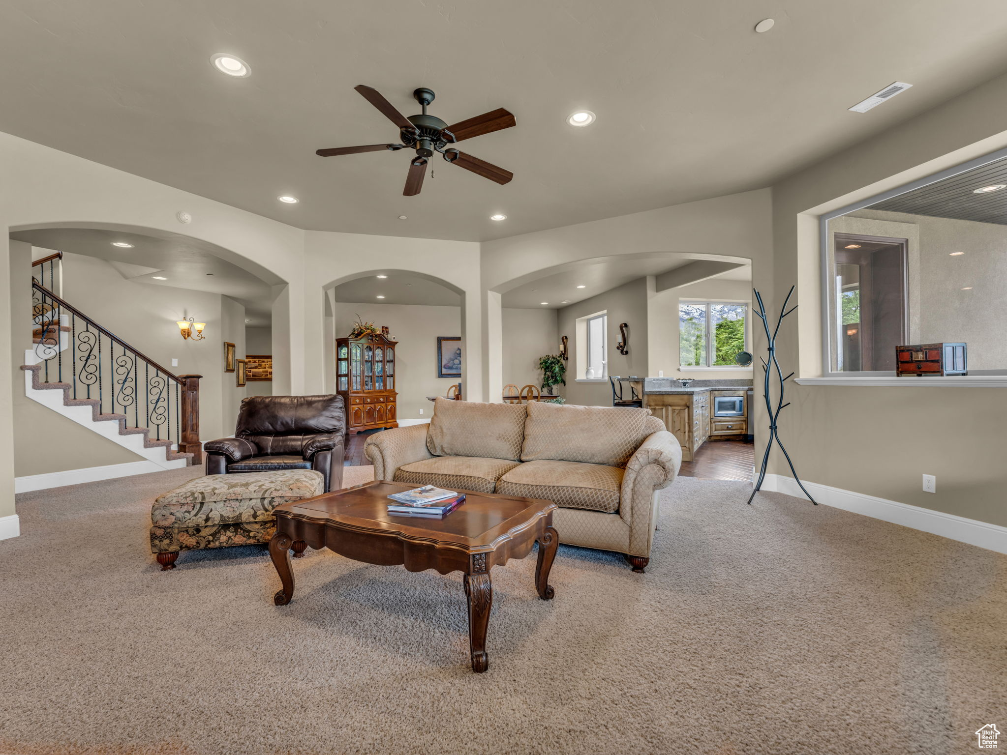 EAGLE CREST NO 3 AT SUNCREST - Residential