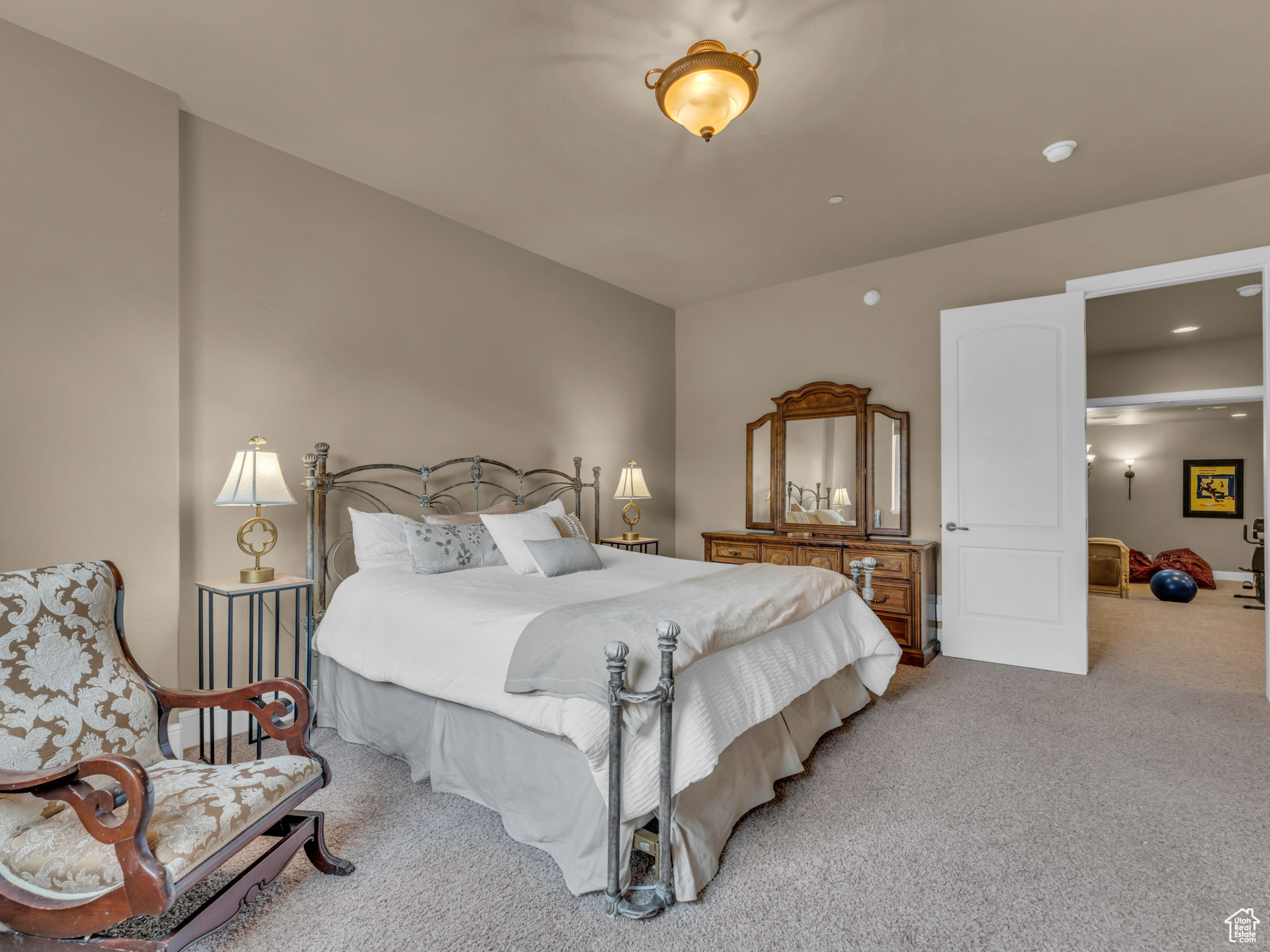 EAGLE CREST NO 3 AT SUNCREST - Residential