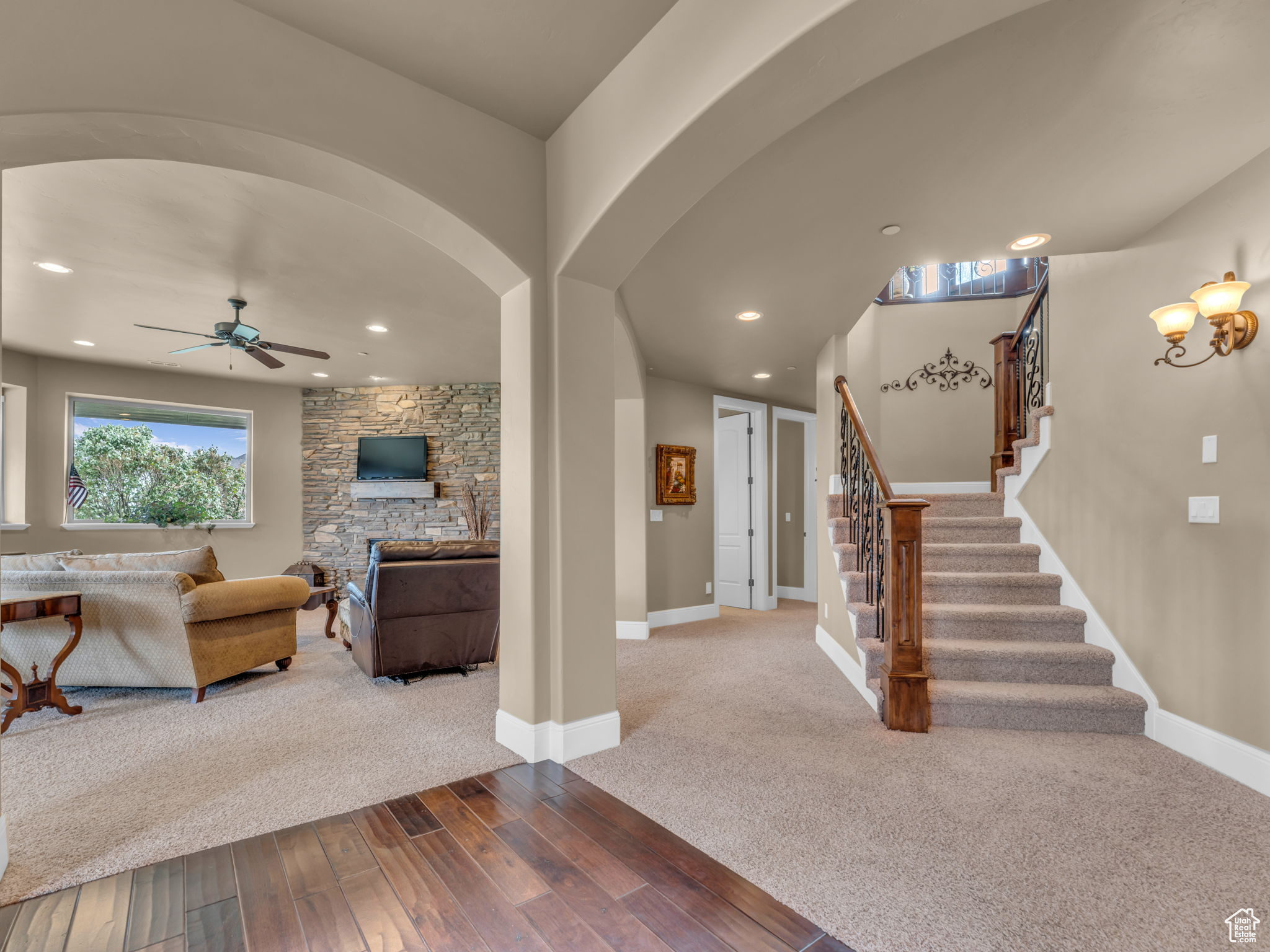 EAGLE CREST NO 3 AT SUNCREST - Residential