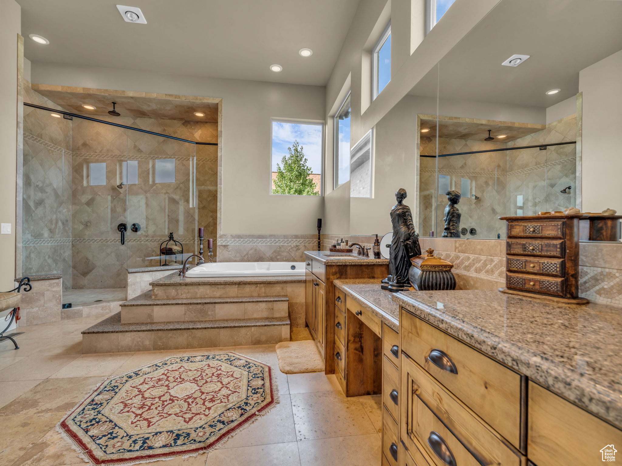 EAGLE CREST NO 3 AT SUNCREST - Residential