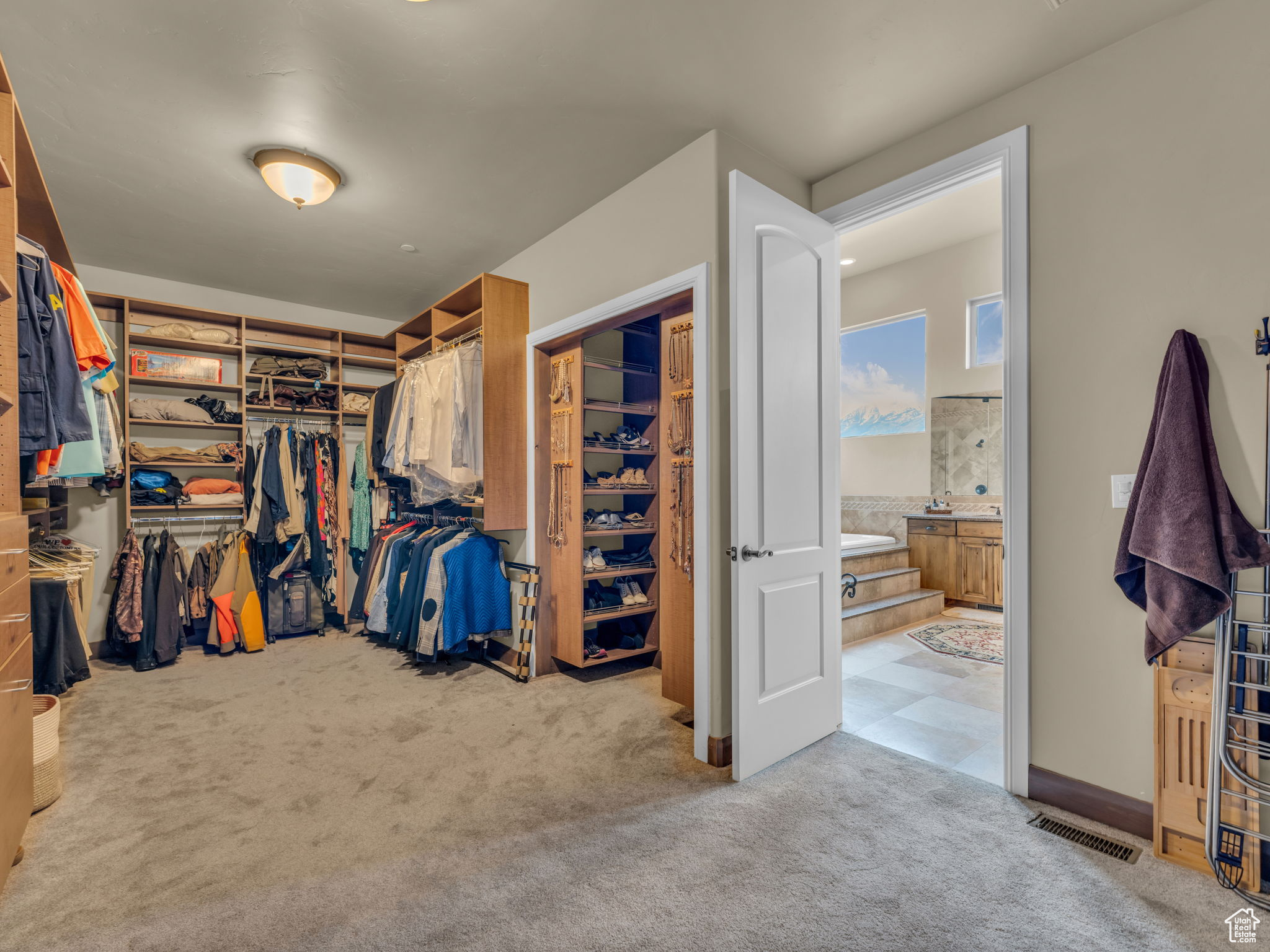 EAGLE CREST NO 3 AT SUNCREST - Residential