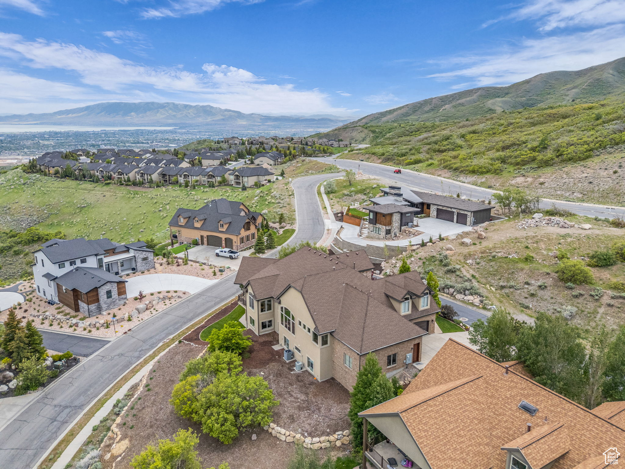 EAGLE CREST NO 3 AT SUNCREST - Residential