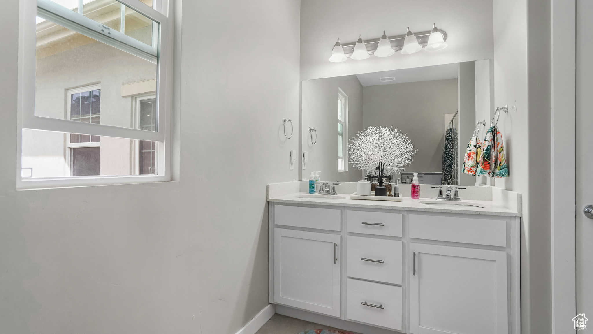 5132 W Black Twig Dr, South Jordan, Utah image 12