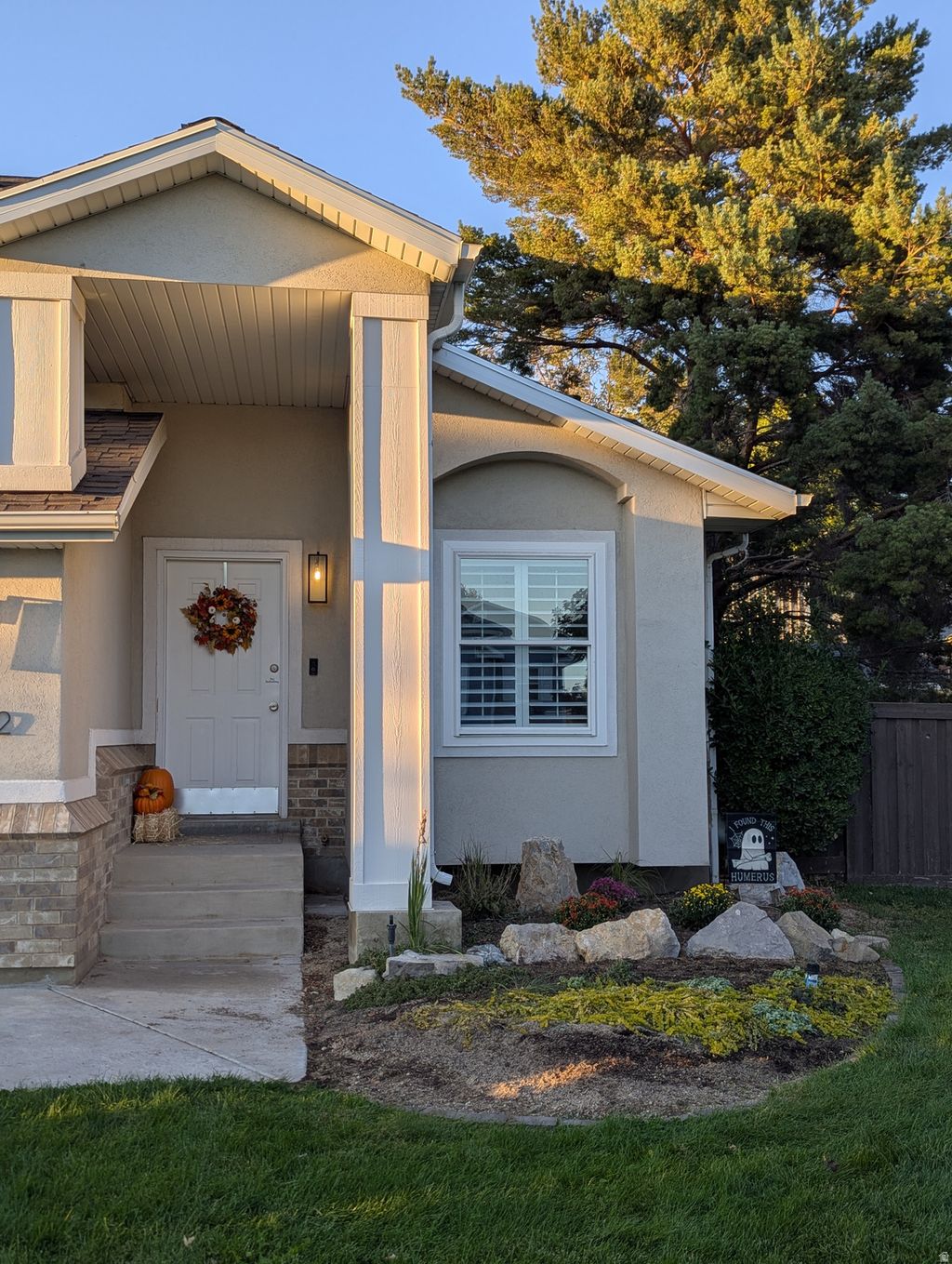 Photo of 442 W 2540 N, Lehi, UT 84043 (MLS # 2142722)