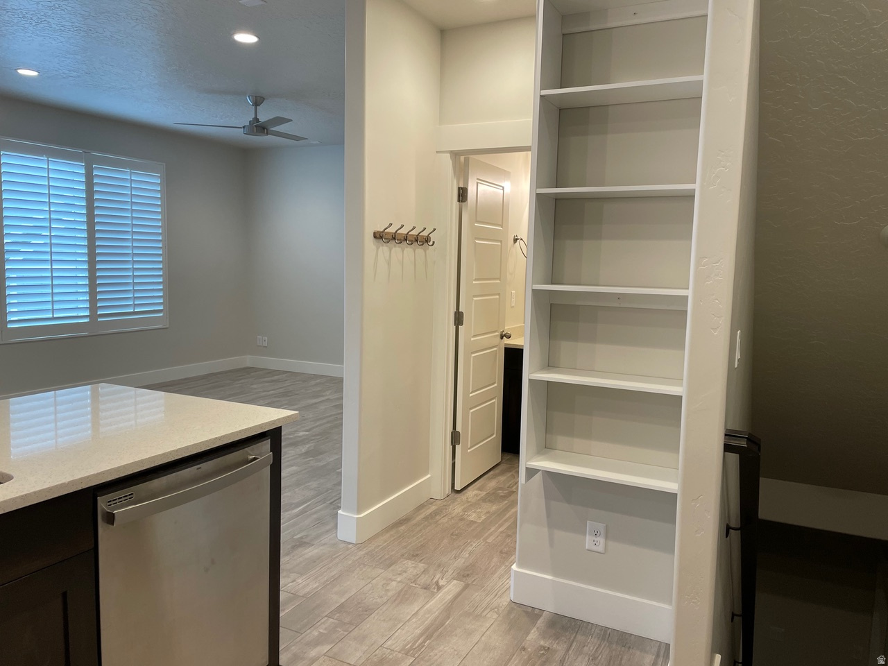 RIDGEVIEW - Residential