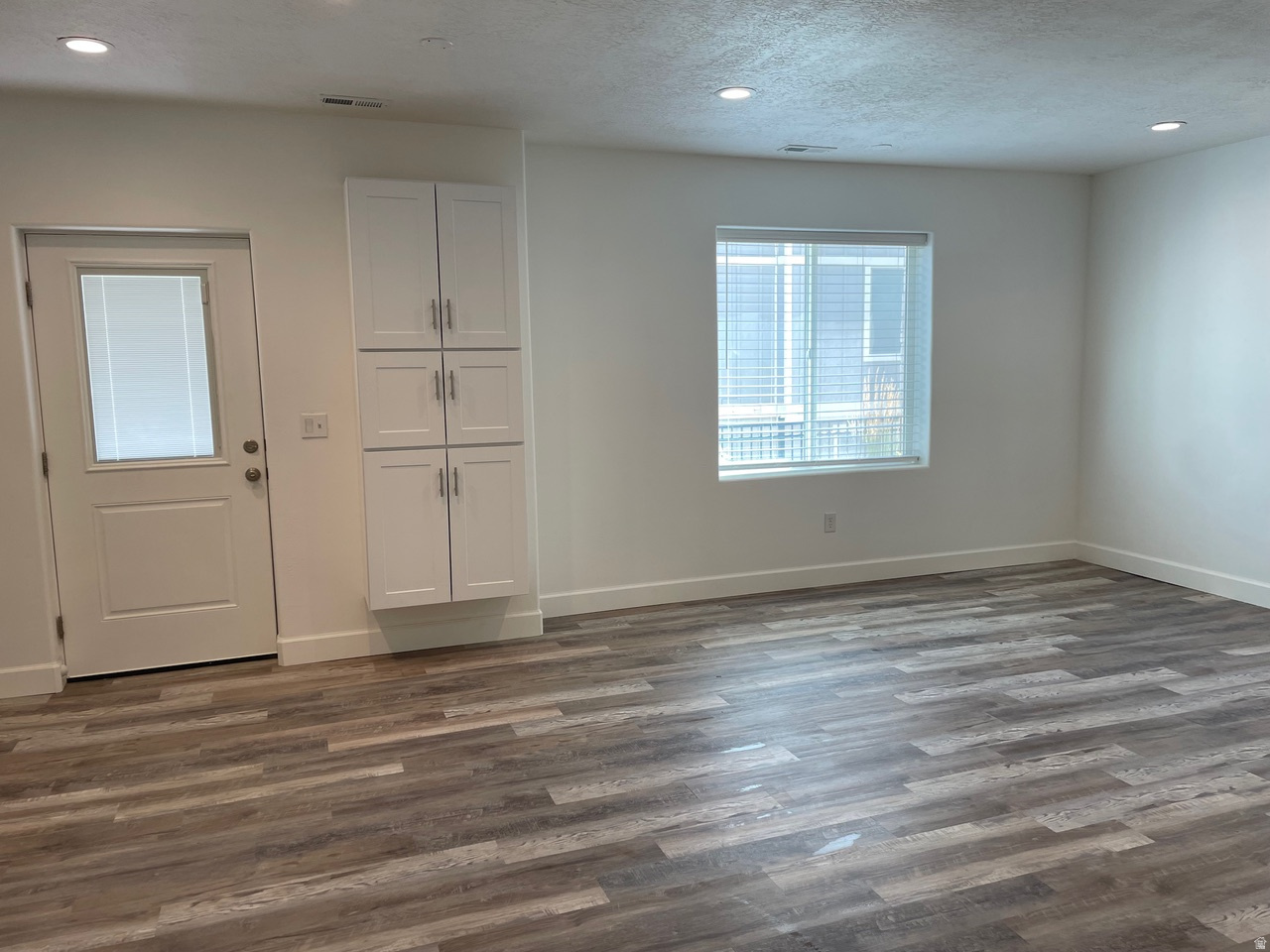 RIDGEVIEW - Residential