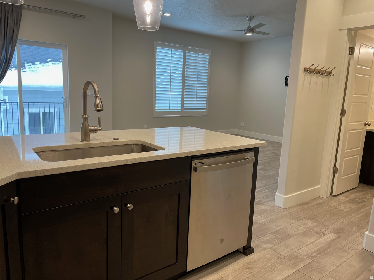 RIDGEVIEW - Residential