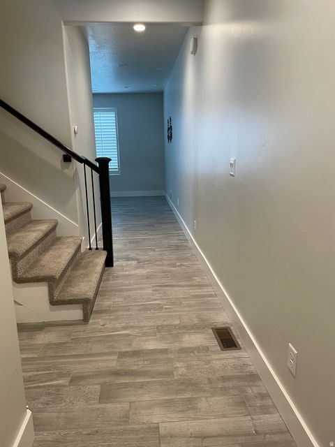 Photo of 951 W SHADOW BROOK LN N, Lehi, UT 84043 (MLS # 2138867)