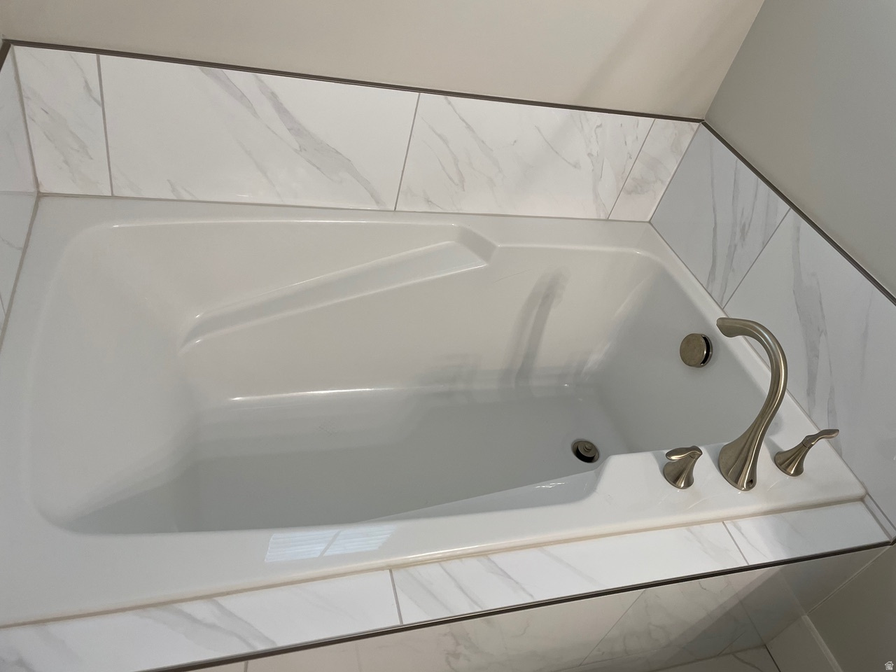 RIDGEVIEW - Residential