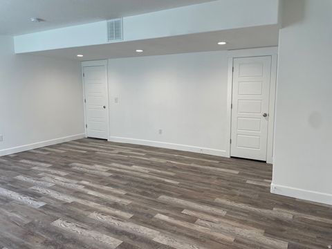 Tiny photo for 951 W SHADOW BROOK LN N, Lehi, UT 84043 (MLS # 2138867)