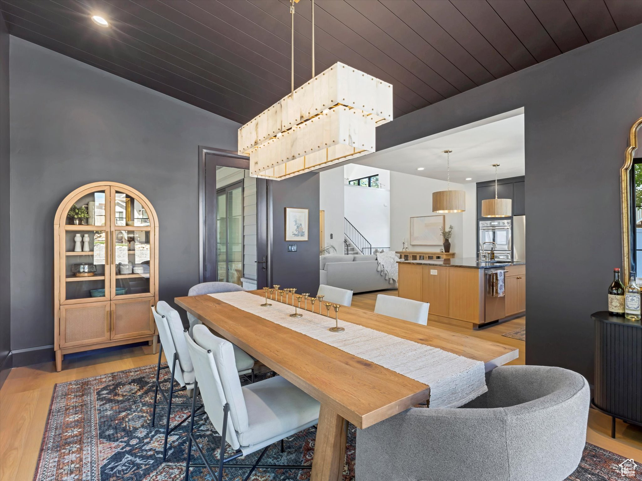 TANNENBAUM COVE - Residential