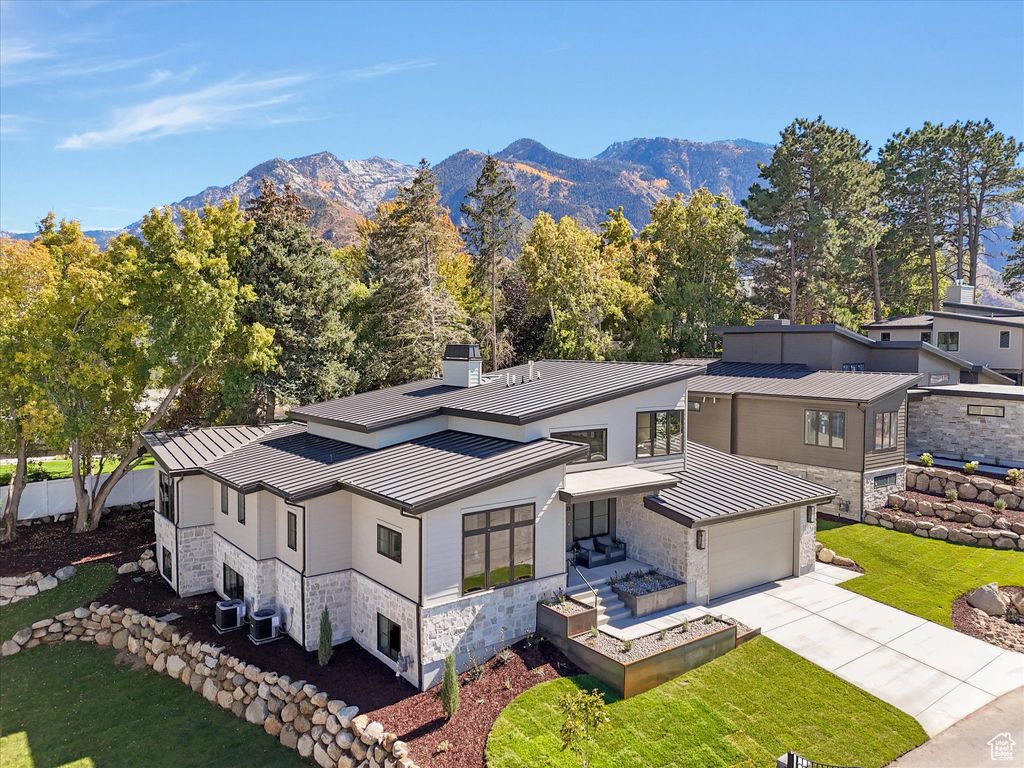 Photo of 9623 S TANNENBAUM CV, Sandy, UT 84092 (MLS # 2116371)