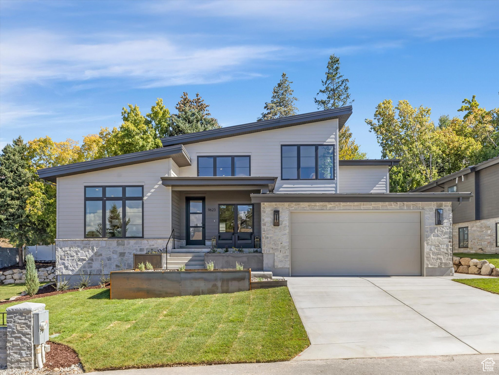 TANNENBAUM COVE - Residential
