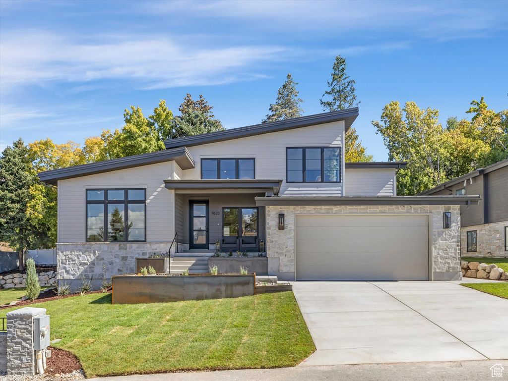 Photo of 9623 S TANNENBAUM CV, Sandy, UT 84092 (MLS # 2116371)