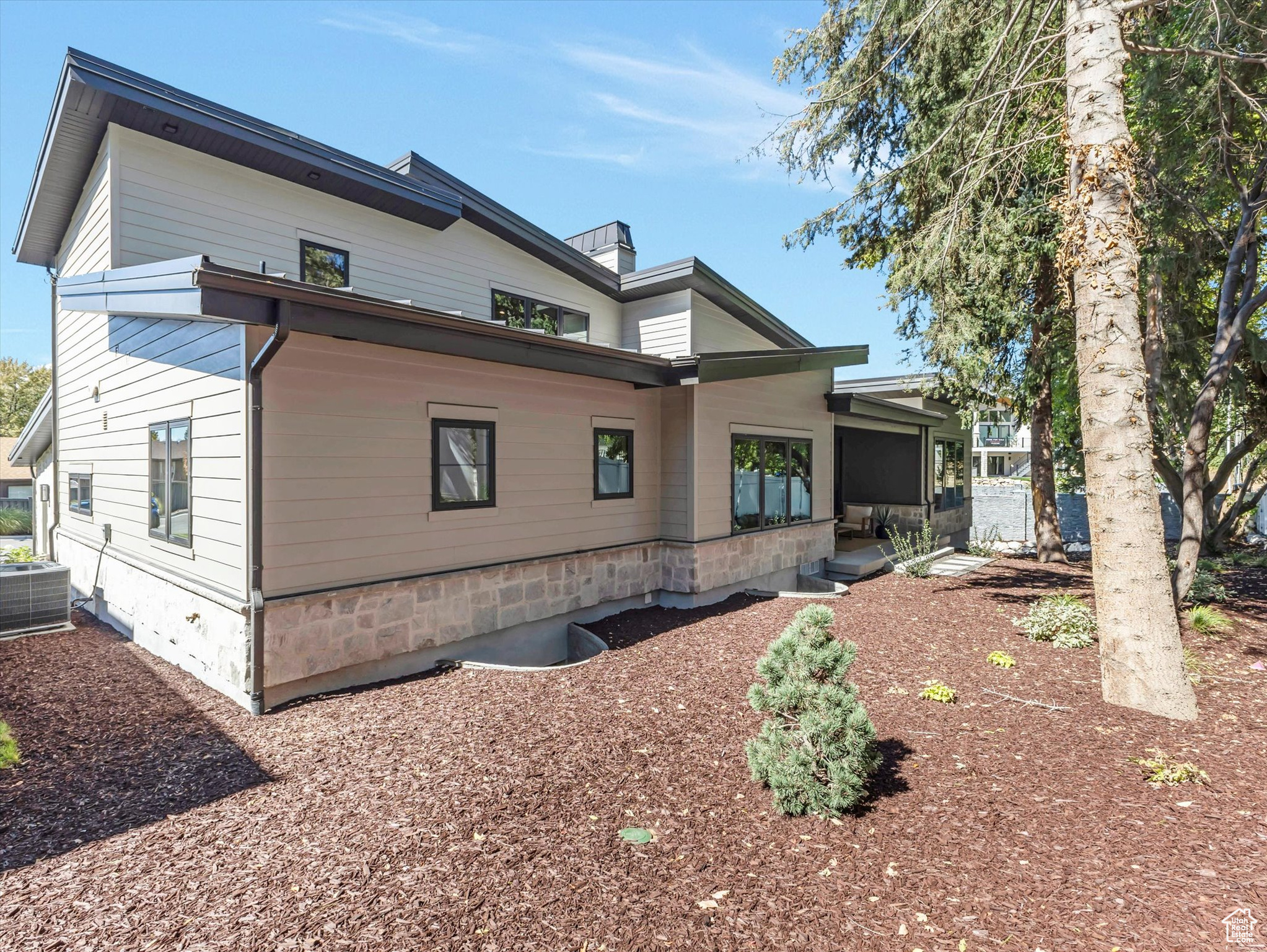 TANNENBAUM COVE - Residential
