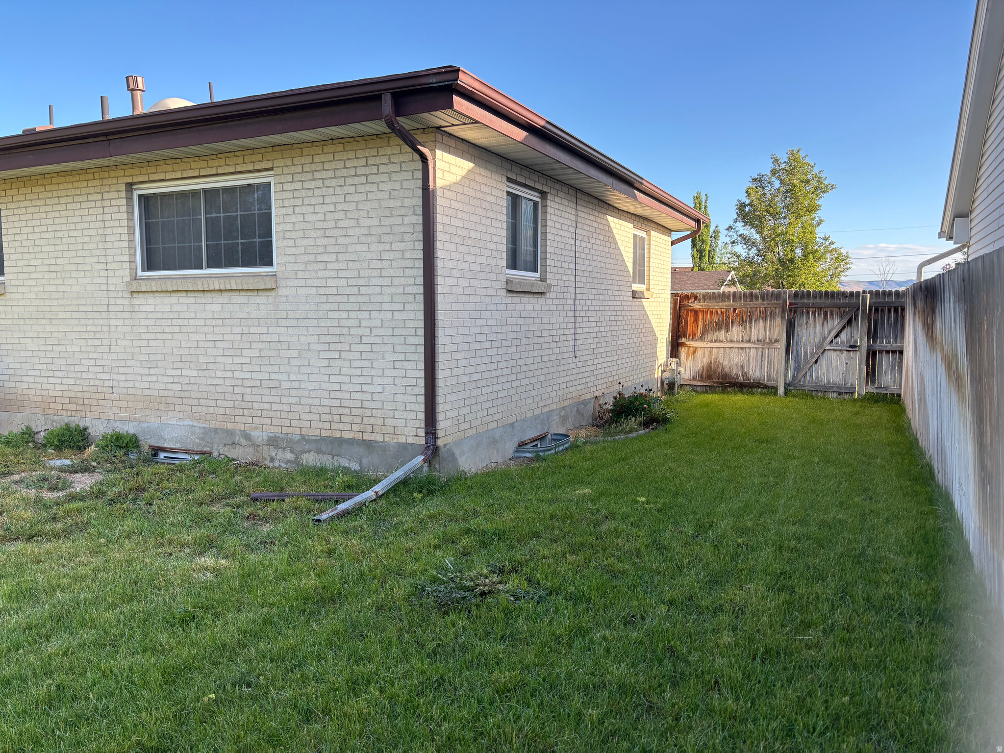 SAGE HILL - Residential