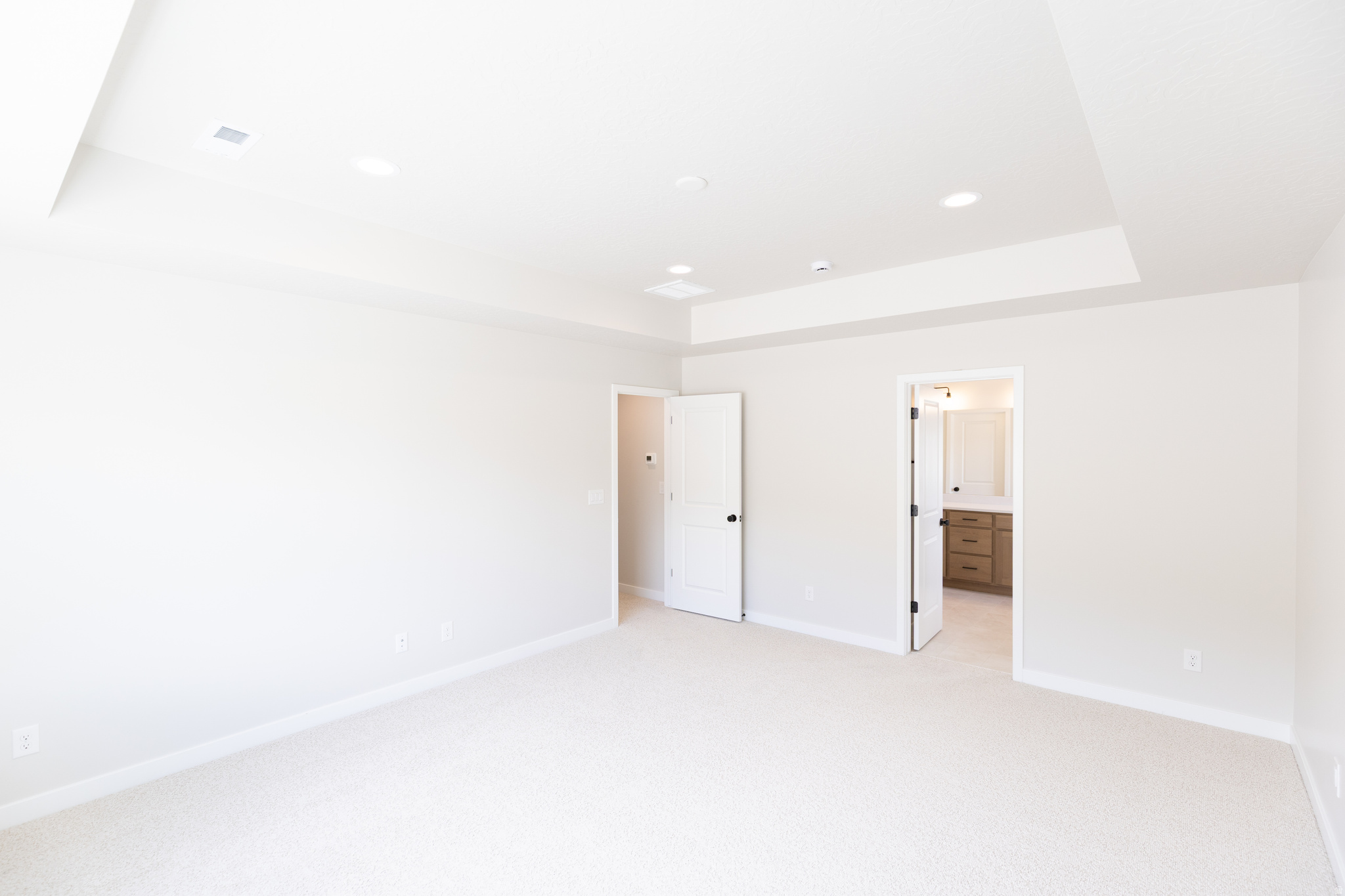 HIDDEN HOLLOW - Residential